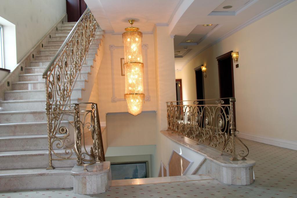 Stone Bridge Hotel Skopje Zewnętrze zdjęcie