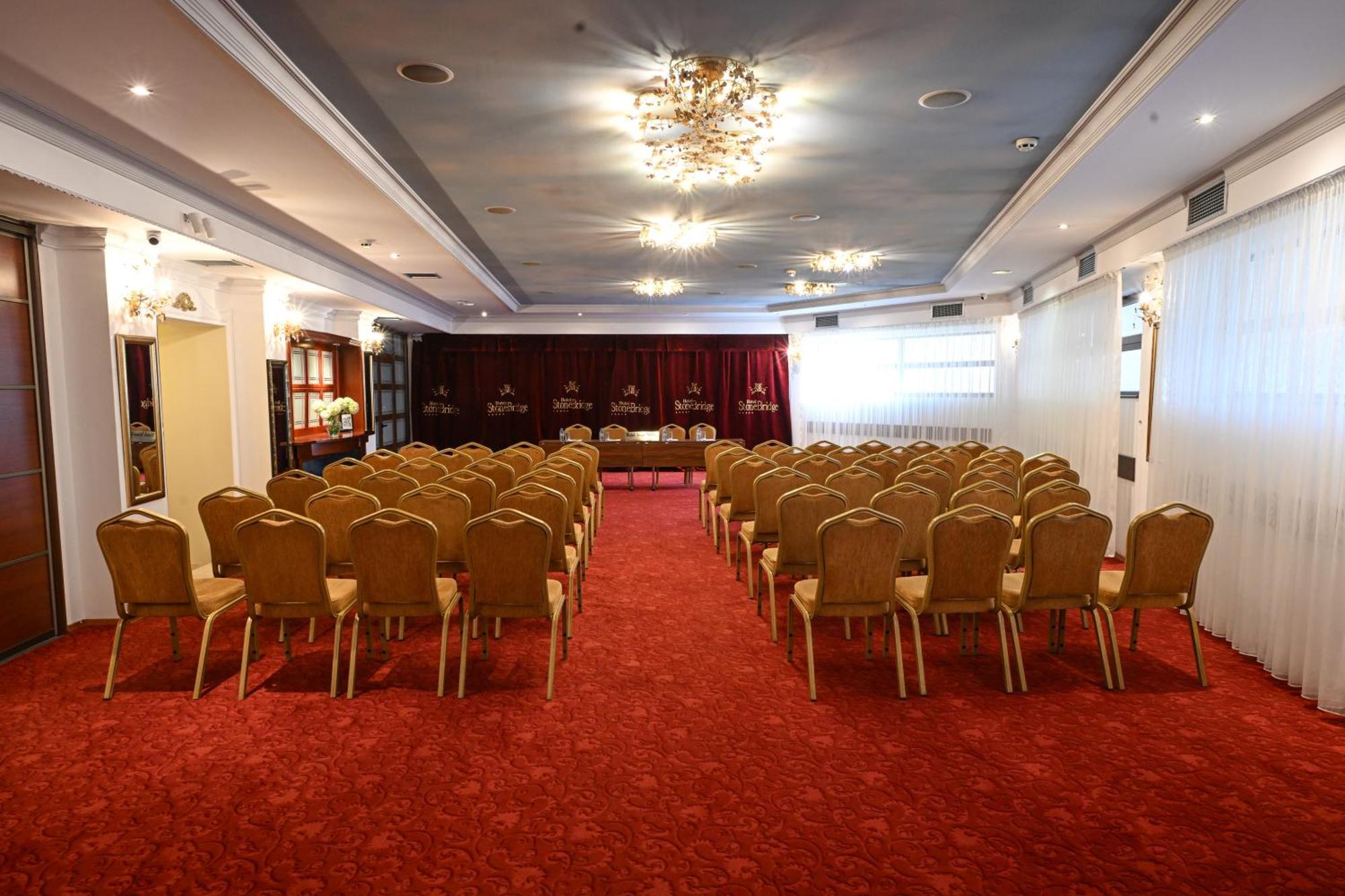 Stone Bridge Hotel Skopje Zewnętrze zdjęcie