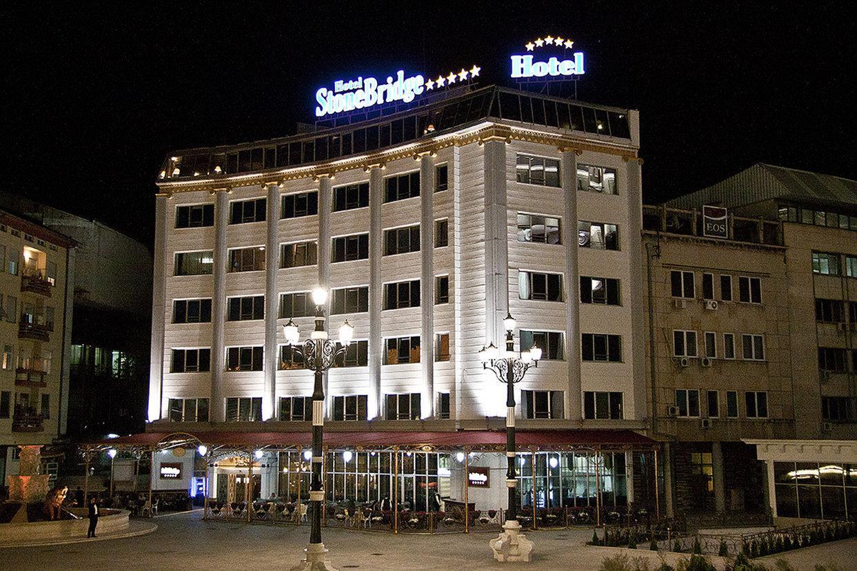 Stone Bridge Hotel Skopje Zewnętrze zdjęcie